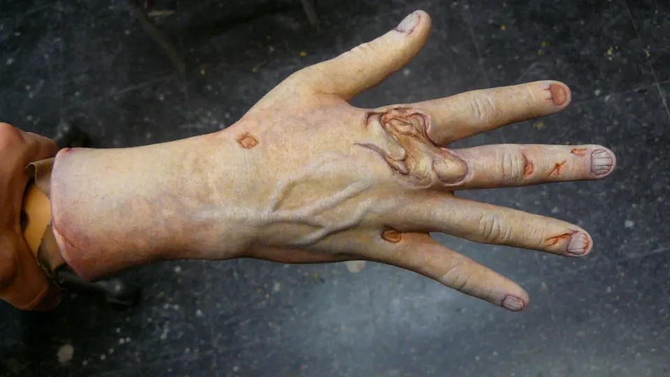 BK Hand, prosthetic makeup by Main Character Creations (photo 5)