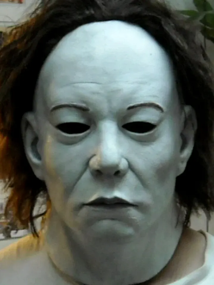 Creature Build, creature & mask fabrication by Main Character Creations (photo 4)