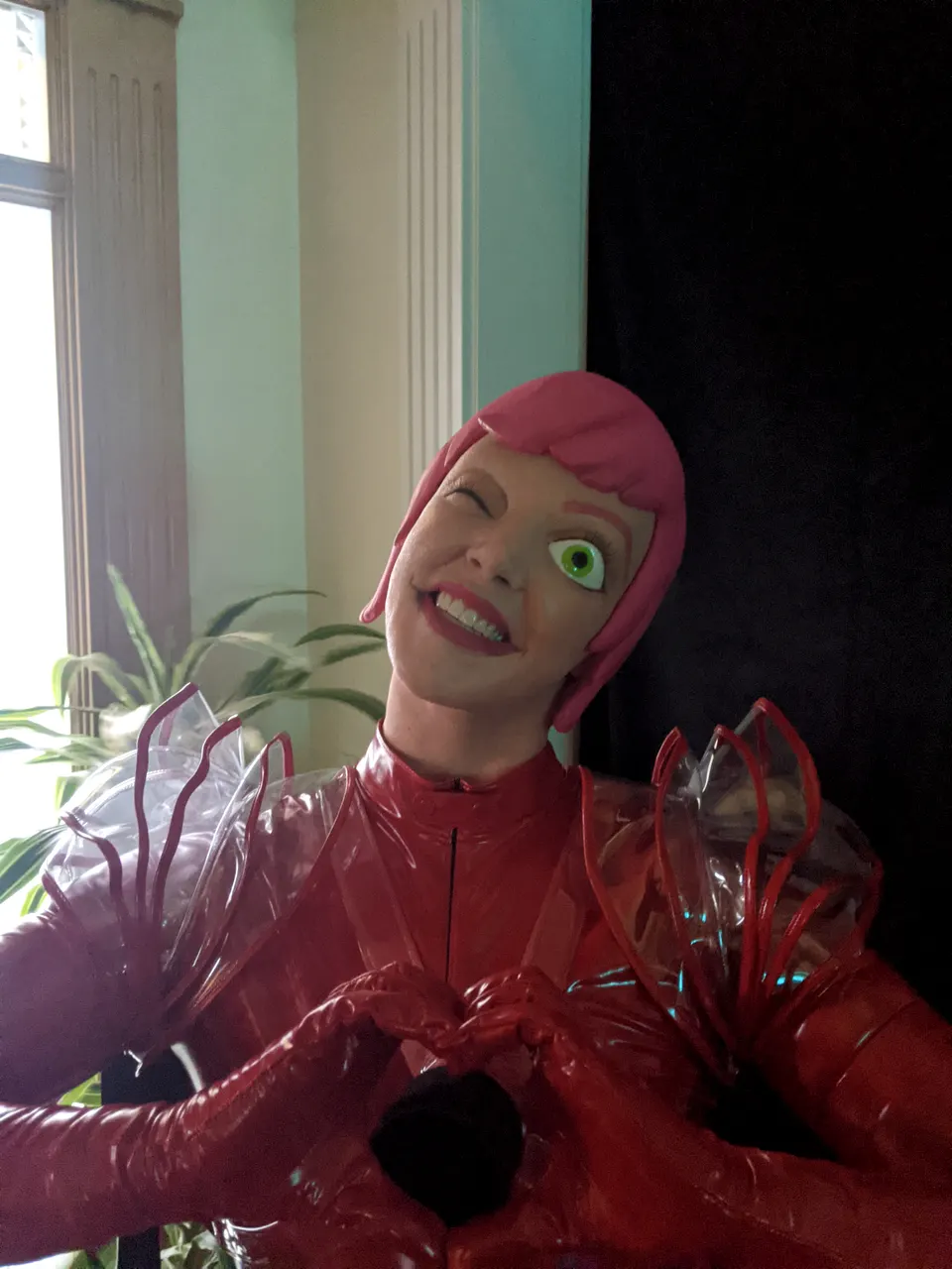 MVM, creature & mask fabrication by Main Character Creations (photo 4)